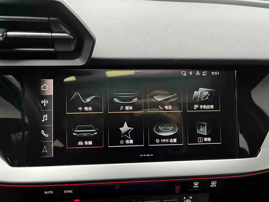 Audi A3 2023 Facelift Sportback 35 TFSI Fashion Sport фото 6
