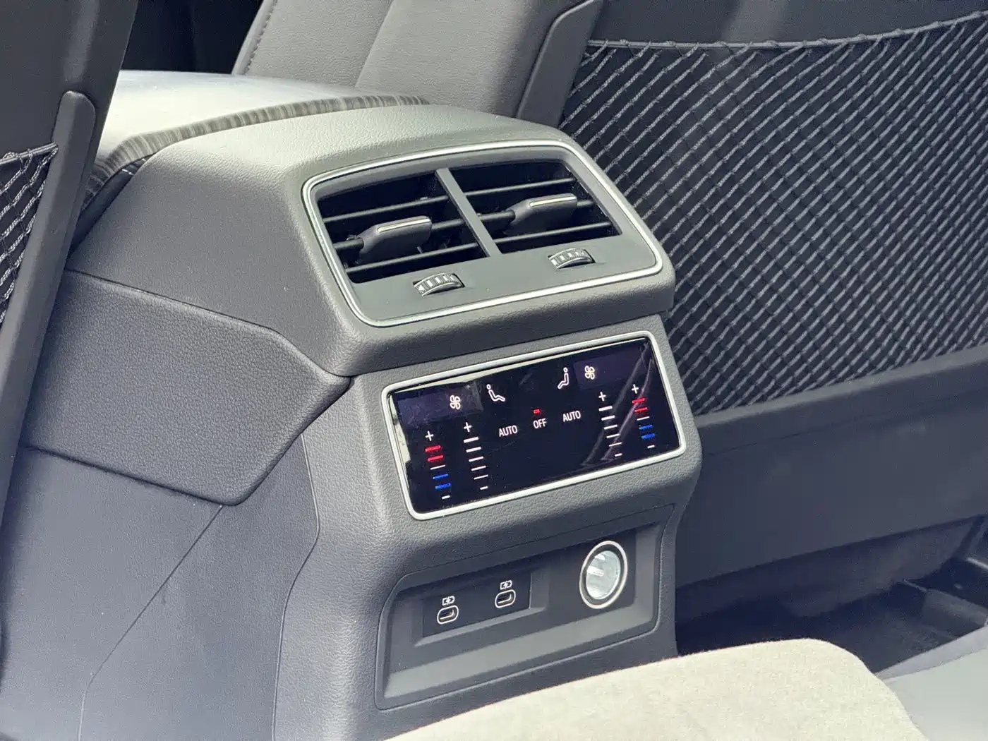 Audi A6L 2024 45 TFSI quattro Premium Dynamic фото 7