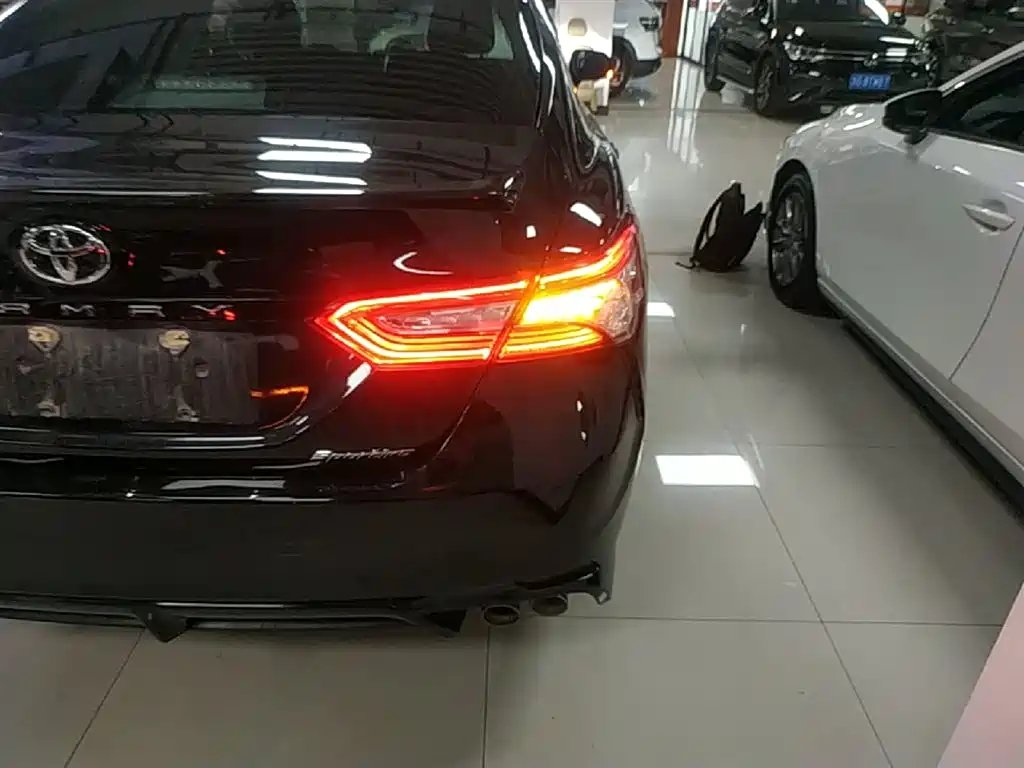 Toyota Camry 2023 2.0S Trend Edition фото 8