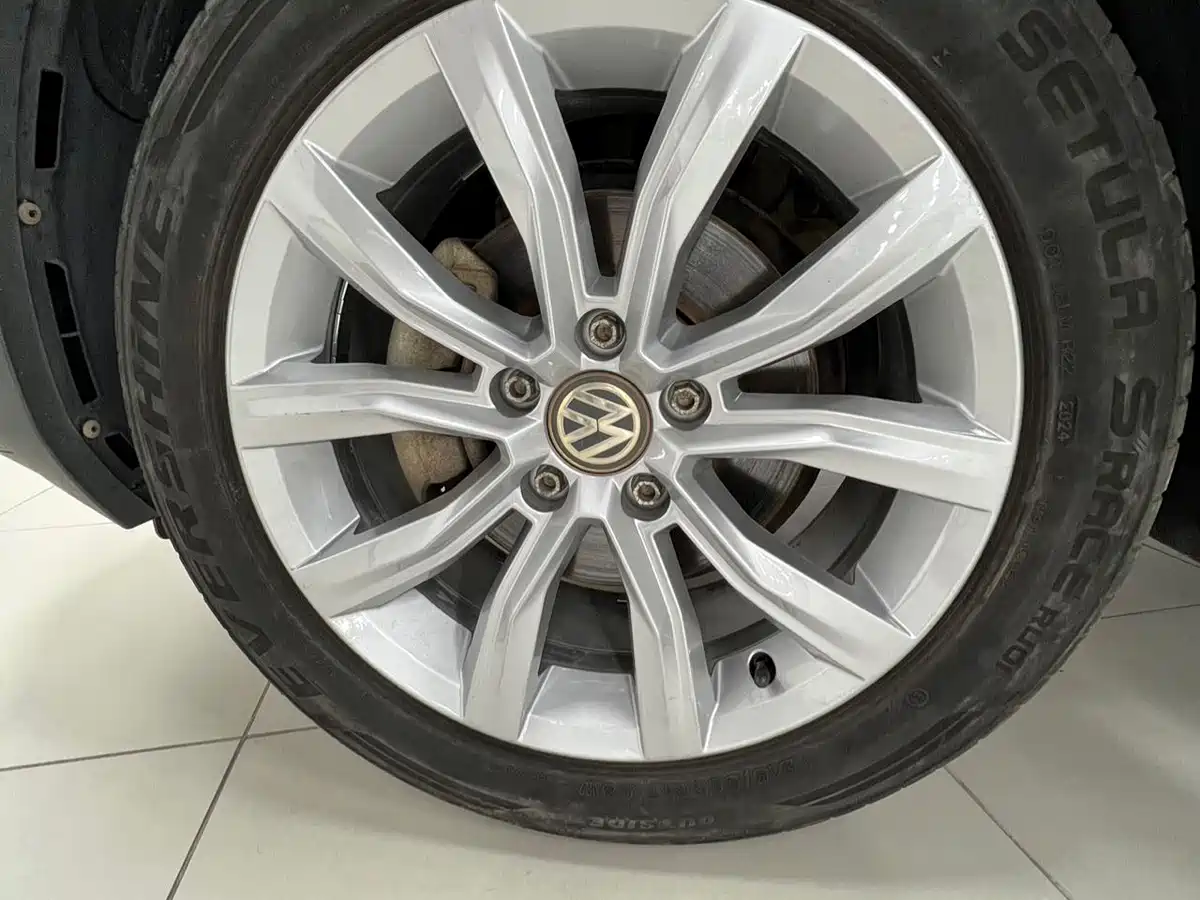 Volkswagen T-ROC 2022 280TSI DSG 2WD Elite PLUS фото 23