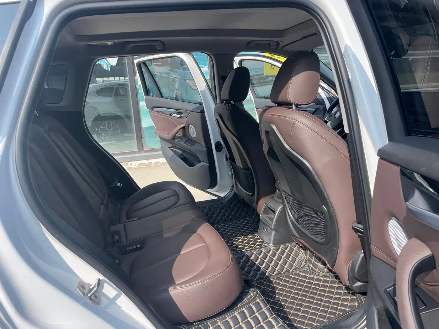 BMW X1 2022 sDrive20Li Fashion фото 10