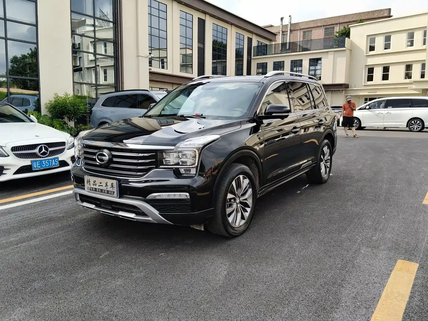 GAC Trumpchi Trumpchi GS8 2017 2017 320T 2WD Luxury Smart Connect (7-seater)