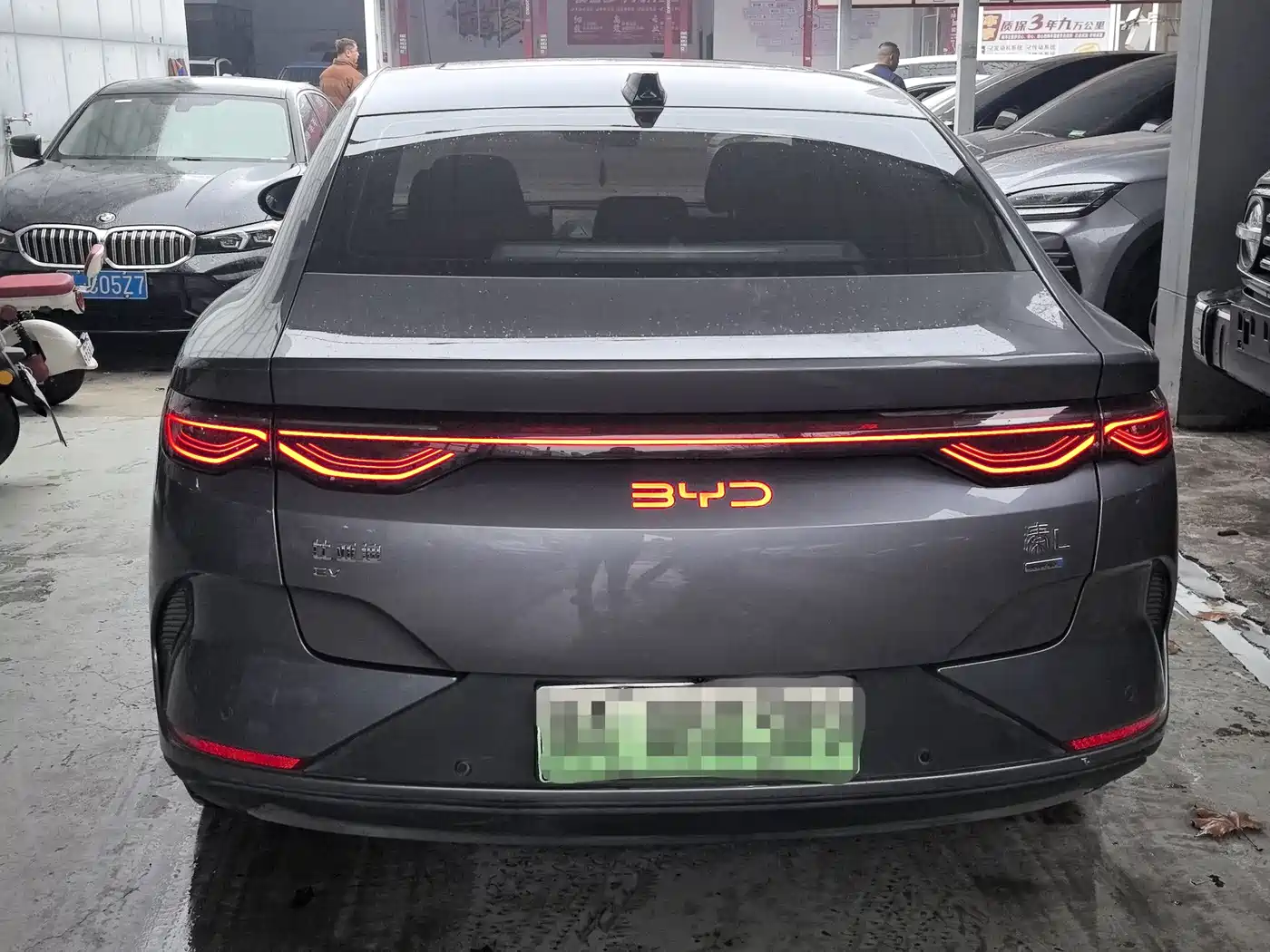 BYD QIN L