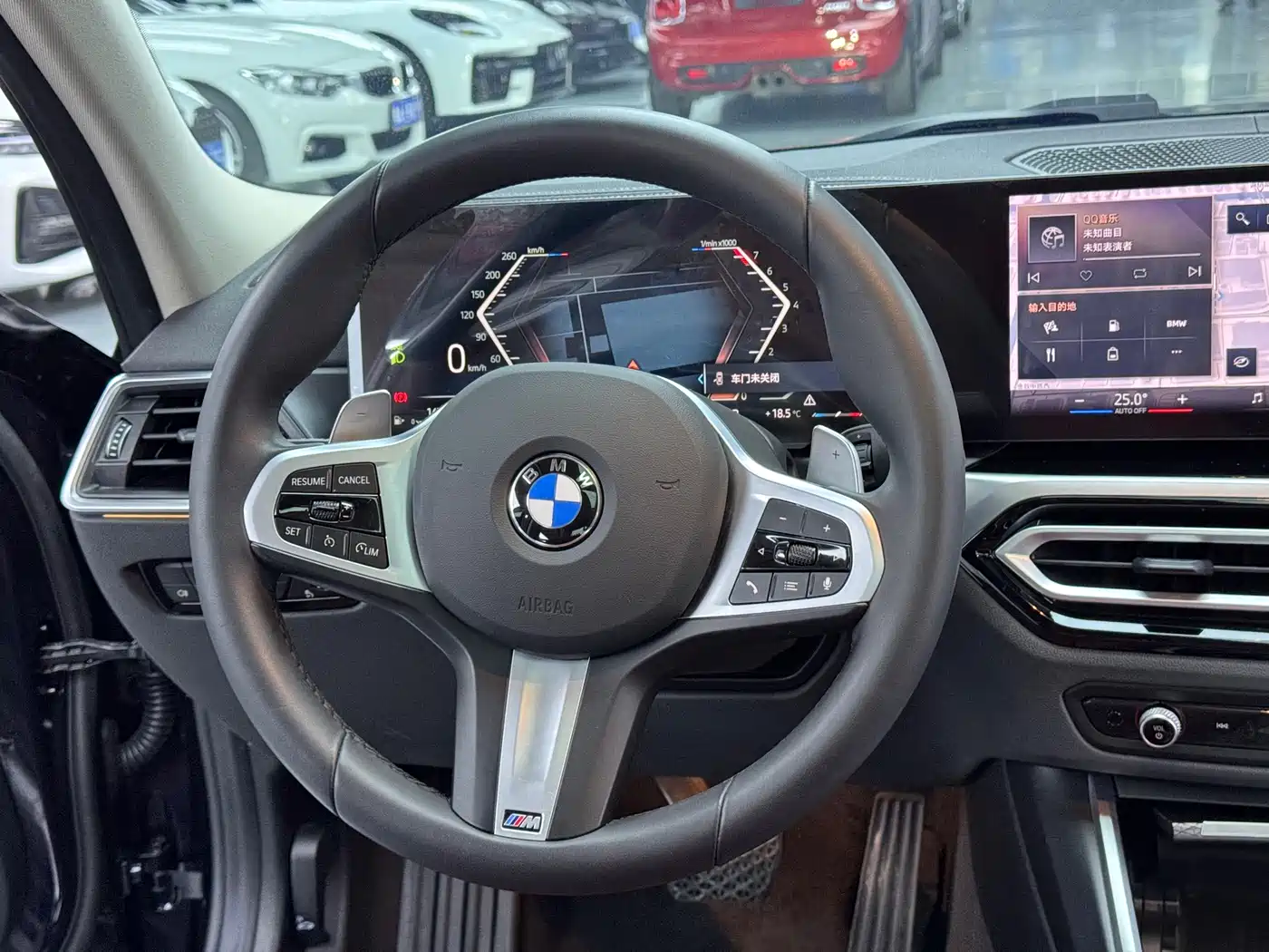 BMW 3 Series 2024 325Li M Sport Shadowline Package фото 10