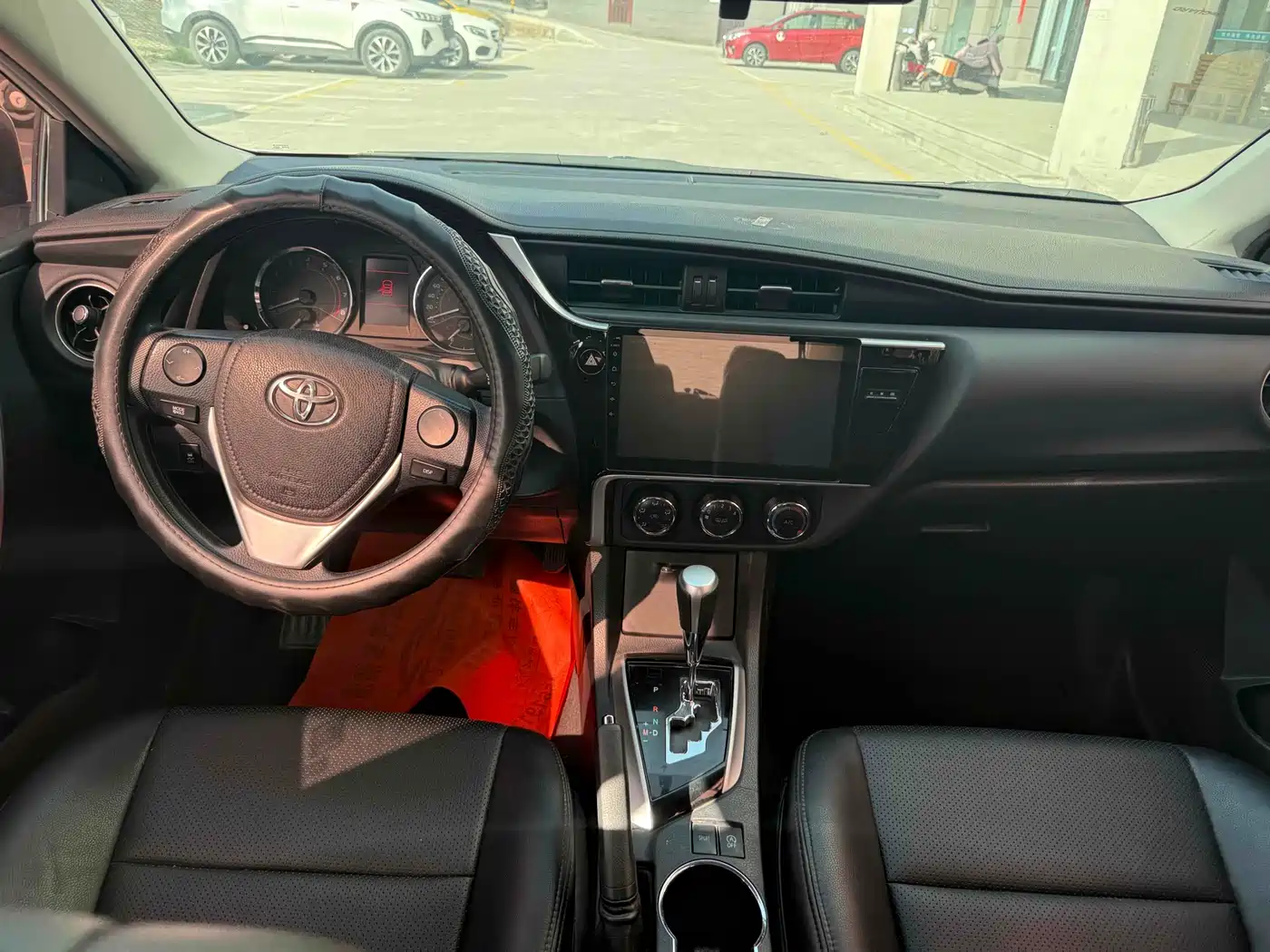 Toyota Corolla 2017 Facelift 1.2T S-CVT GL-i фото 4