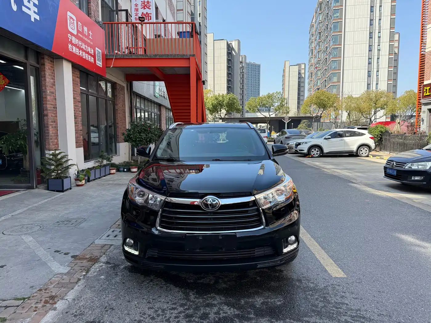 Toyota Highlander 2015 2.0T AWD Ultimate Edition 7-seater фото 2