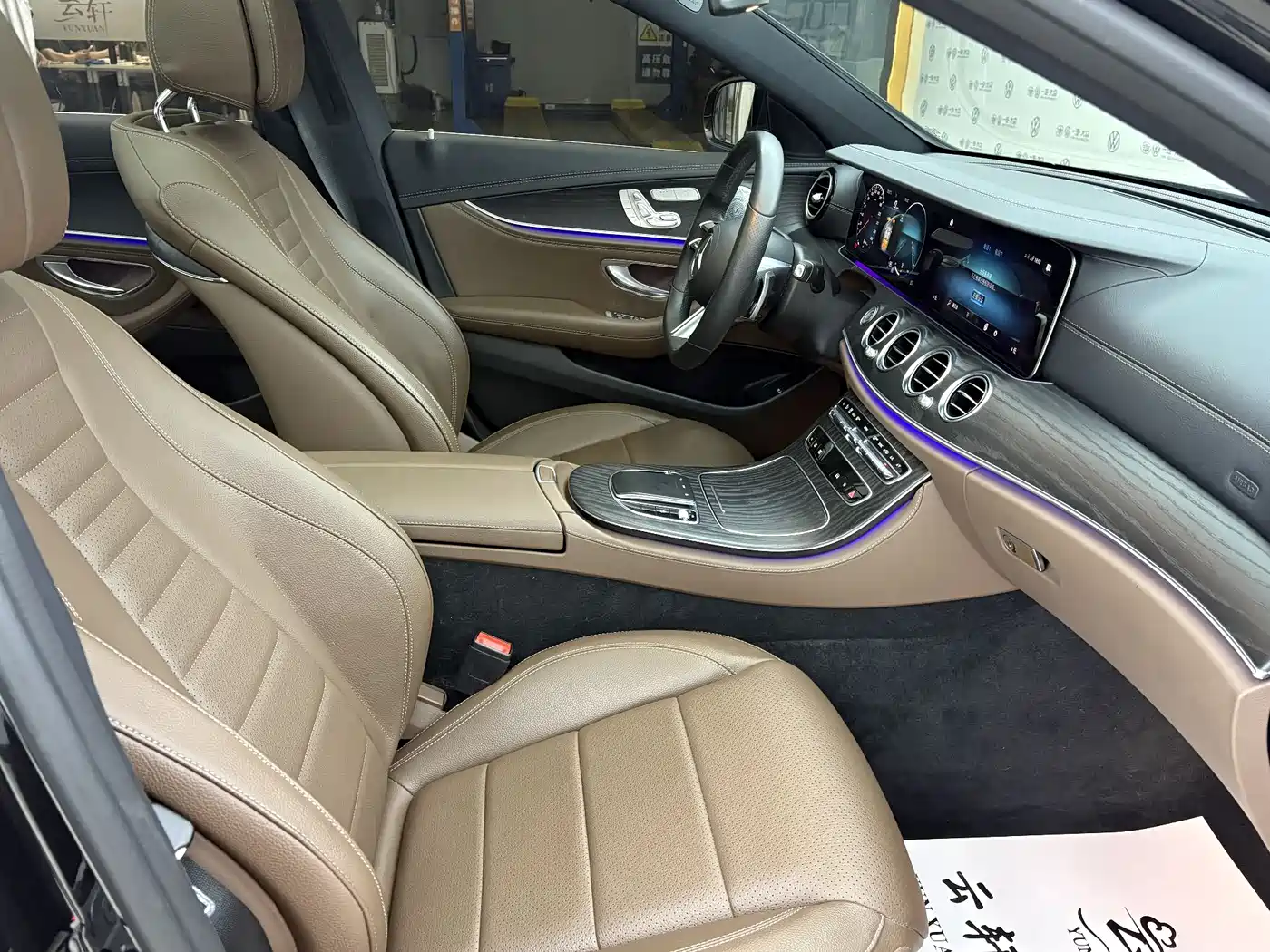 MERCEDES-BENZ E-CLASS