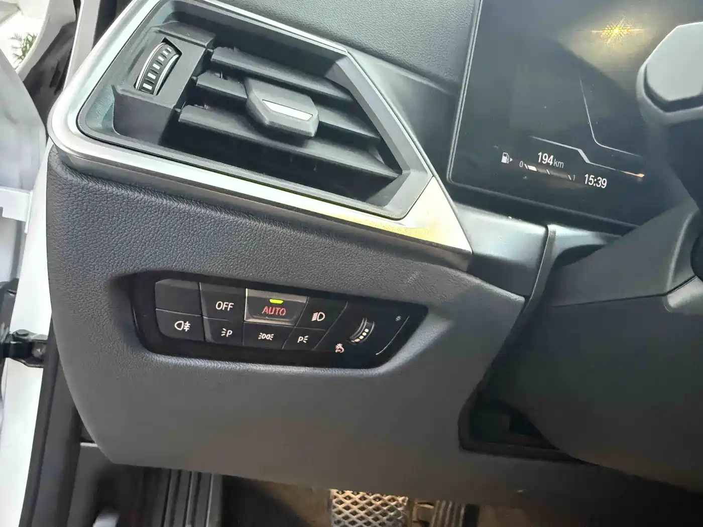BMW 3 Series 2023 320Li M Sport Package фото 17