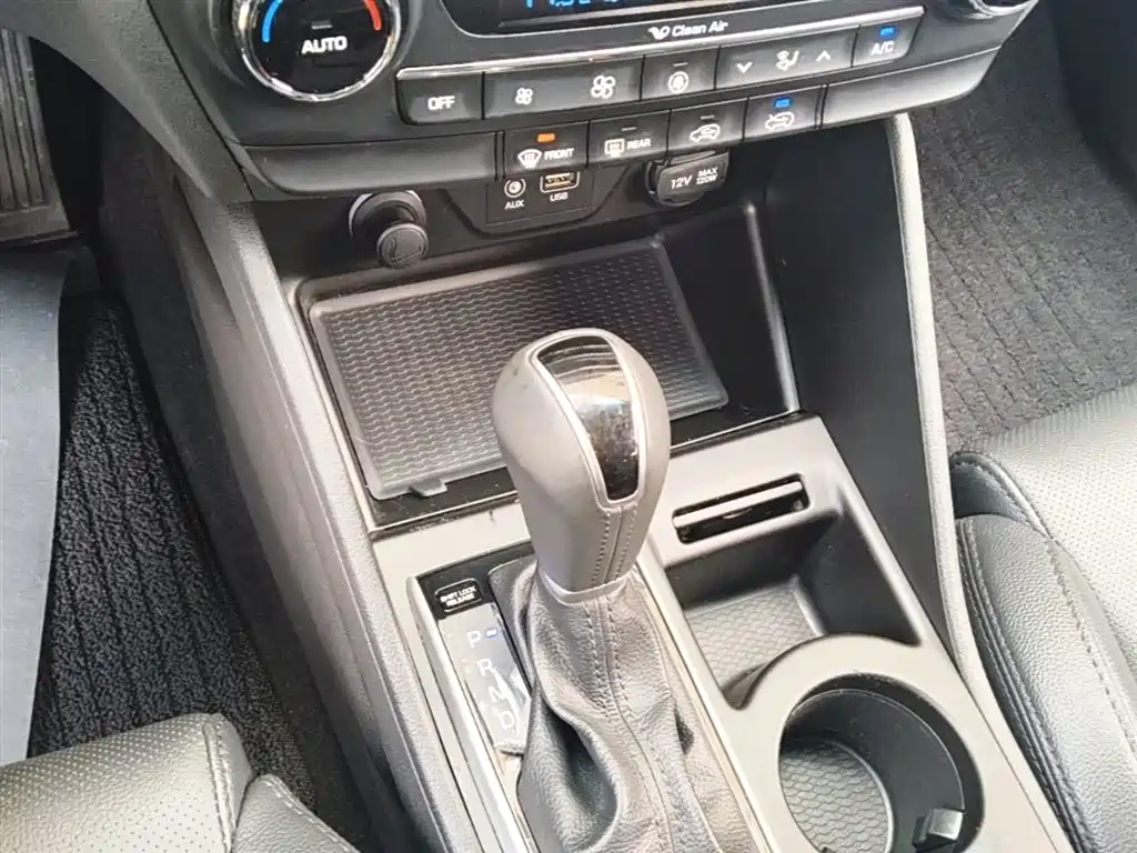 Hyundai Tucson 2015 1.6T Dual Clutch 2WD Smart фото 14