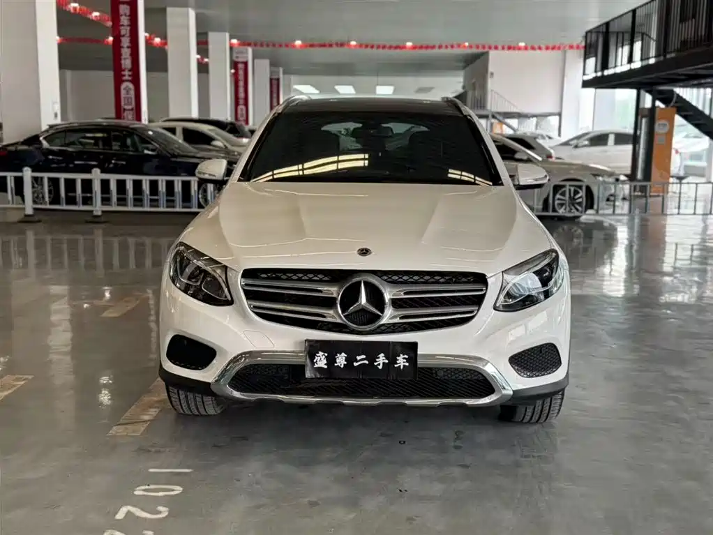 Mercedes-Benz GLC 2018 GLC 200 4MATIC фото 3