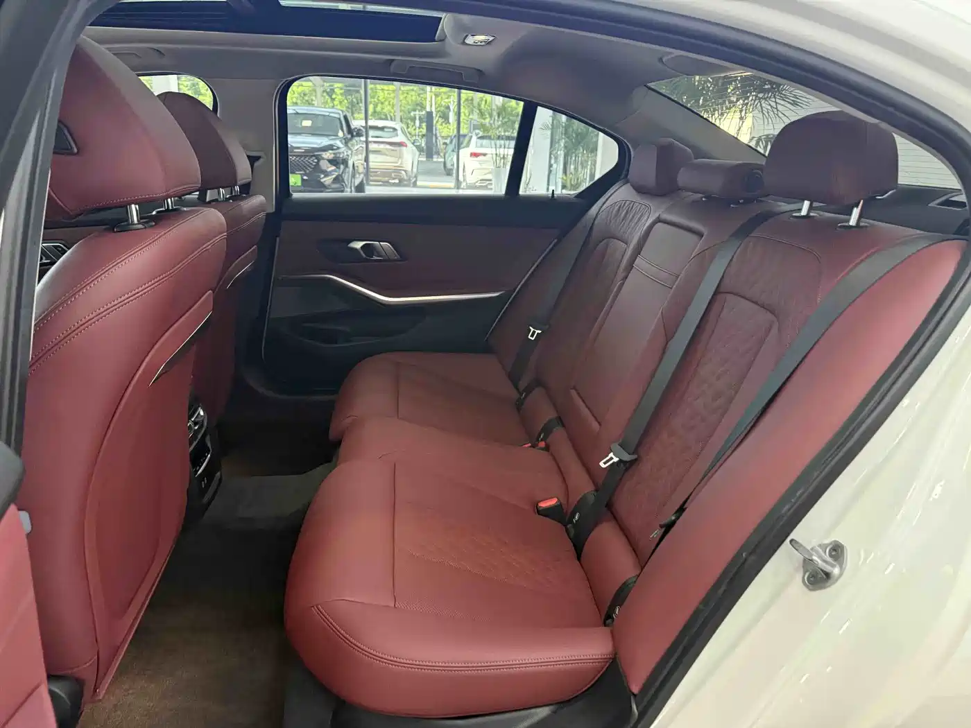 BMW 3 Series 2023 320Li M Sport Package фото 13