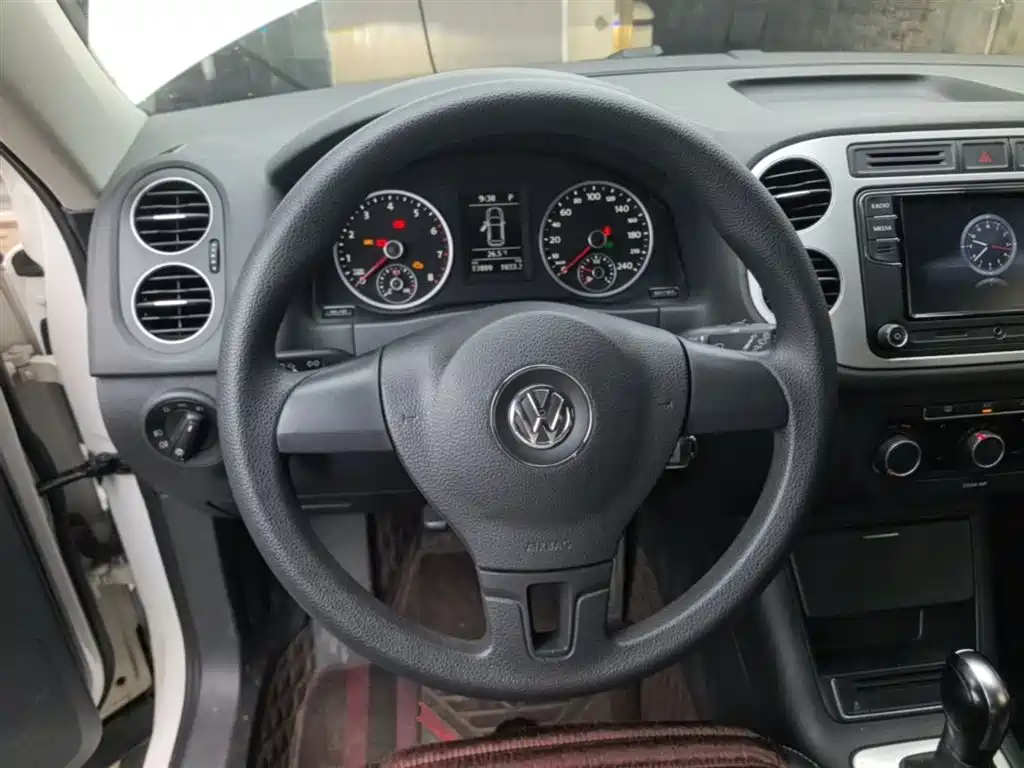 Volkswagen Tiguan 2017 300TSI Automatic 2WD Silk Road Fashion Edition фото 11