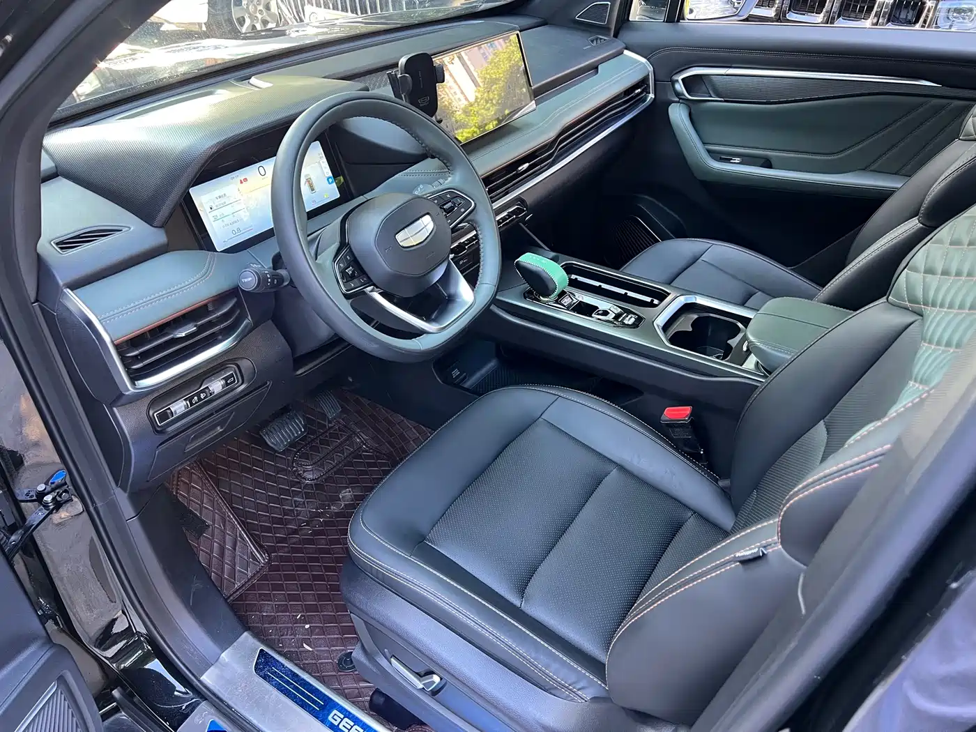 Geely Haoyue L 2024 2023 2.0T DCT Premium Model