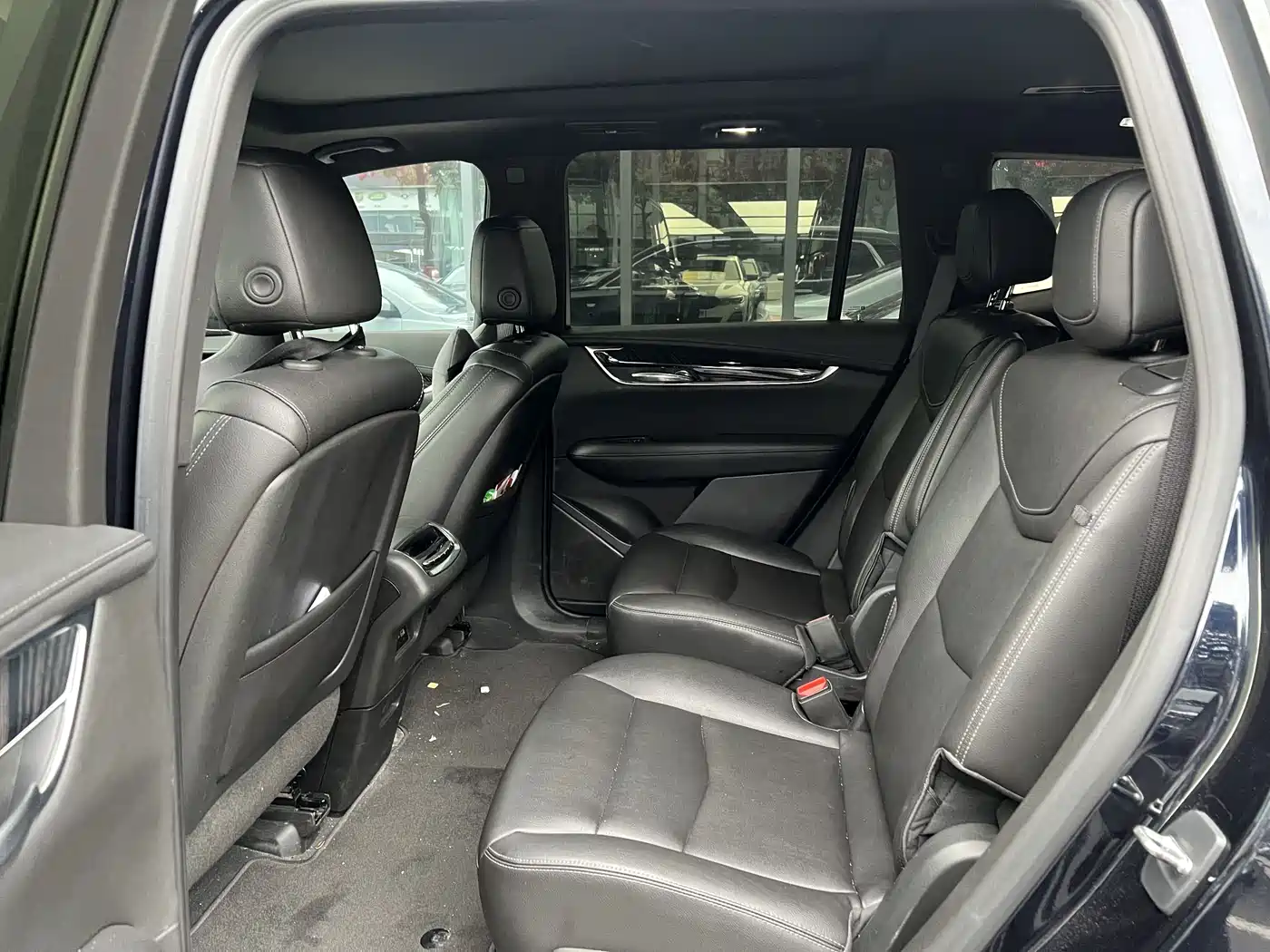 Cadillac XT6 2021 2.0T 6-Seater 2WD Luxury Edition фото 6
