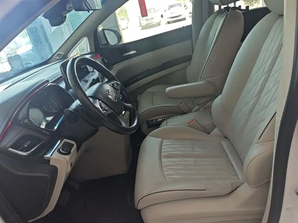 Buick GL8 2021 Land Business Class 652T Smart Luxury фото 11