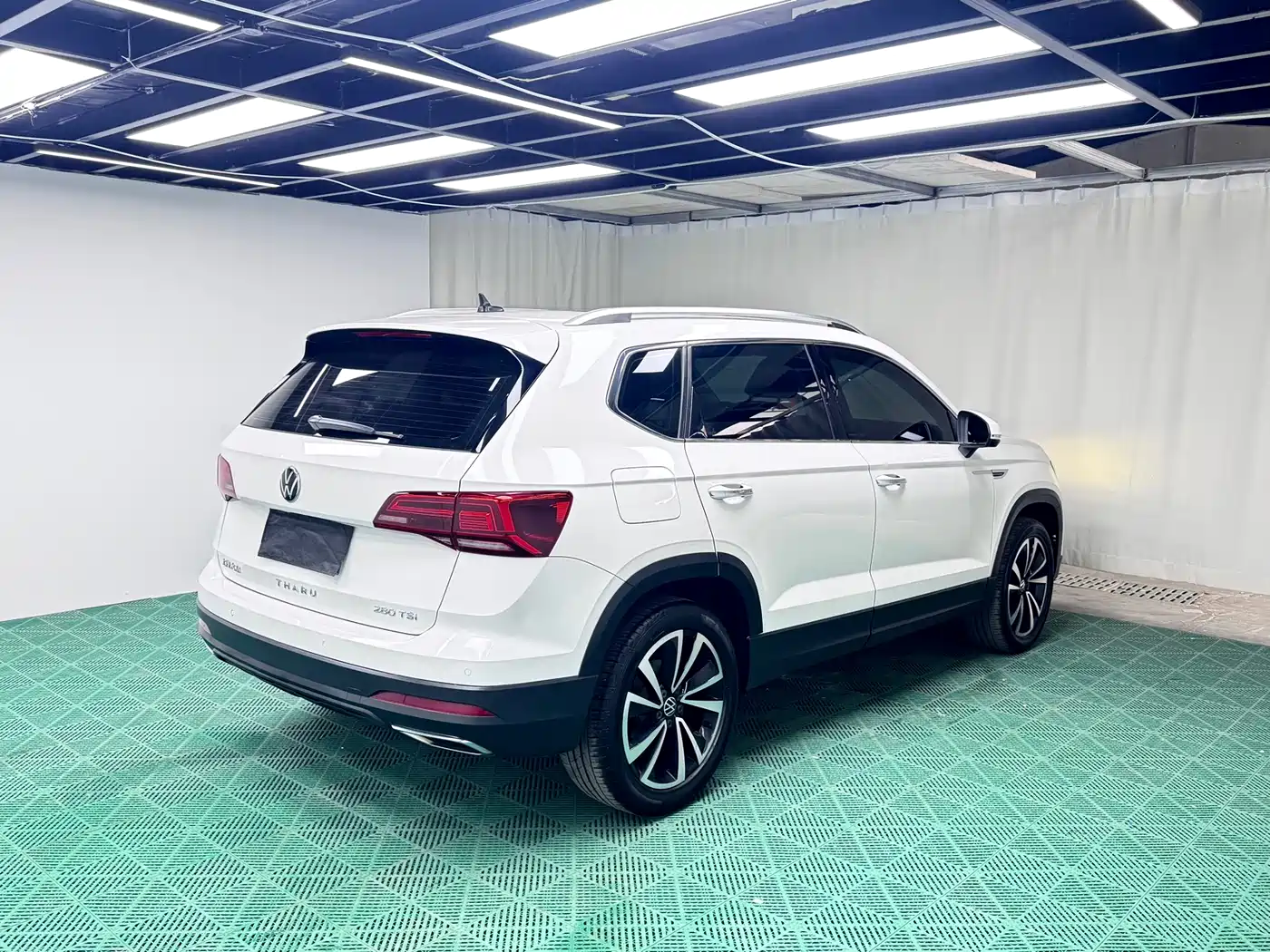 Volkswagen Tharu 2021 Model 280TSI 2WD Luxury Edition фото 6