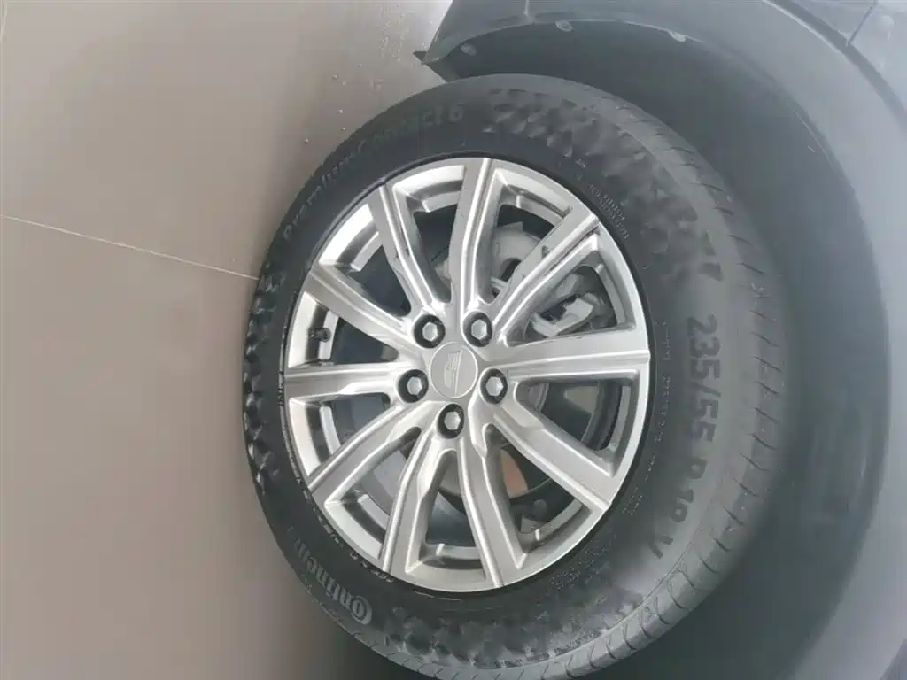Cadillac XT4 2021 28T FWD Premium Edition фото 25