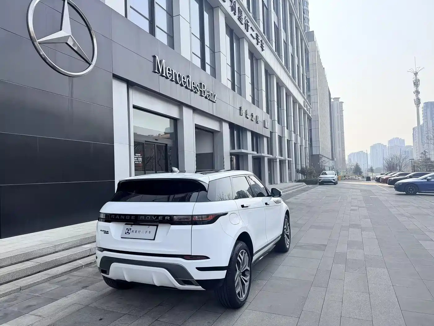 Land Rover Range Rover Evoque 2020 249PS R-DYNAMIC S Sport Edition фото 24