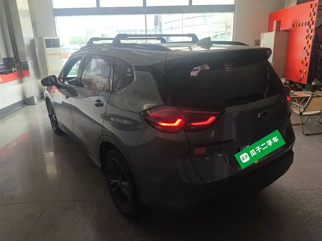 Chevrolet Volando 2018 Redline 530T Auto Premium Edition (5+2 seater) China V фото 5