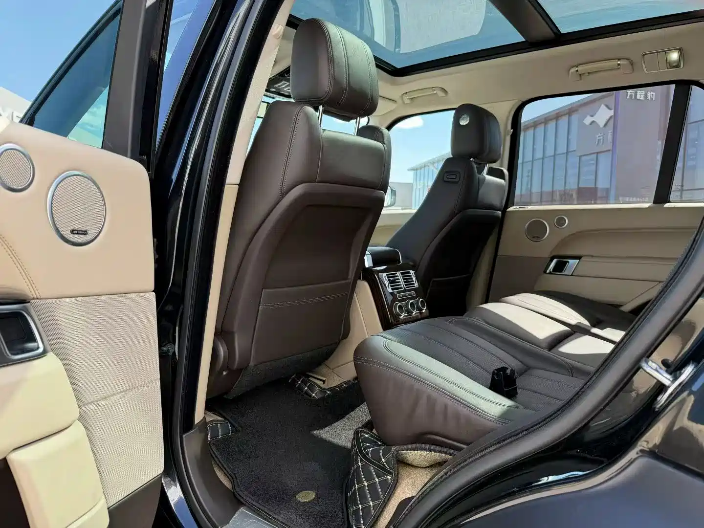 Фото 6 - Land Rover Range Rover