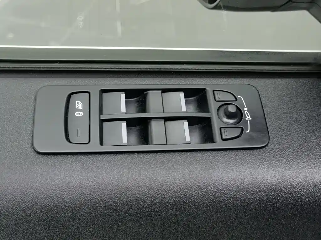 Land Rover Discovery Sport PHEV 2021 2021 P300e Performance Tech Edition