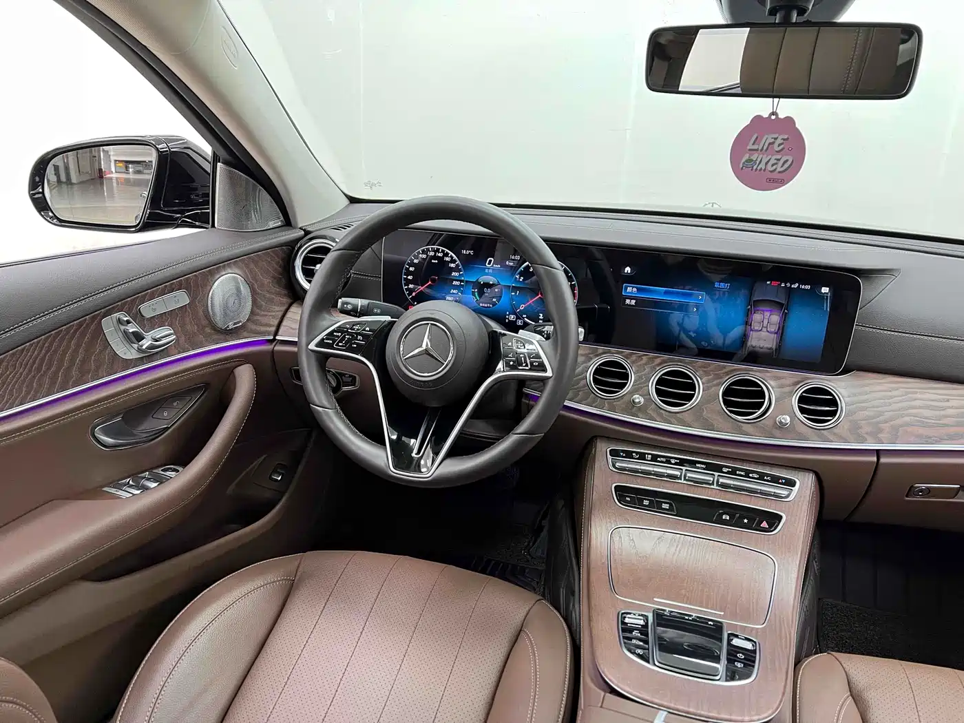 Mercedes-Benz E-Class 2023 Facelift E 300 L Luxury фото 21