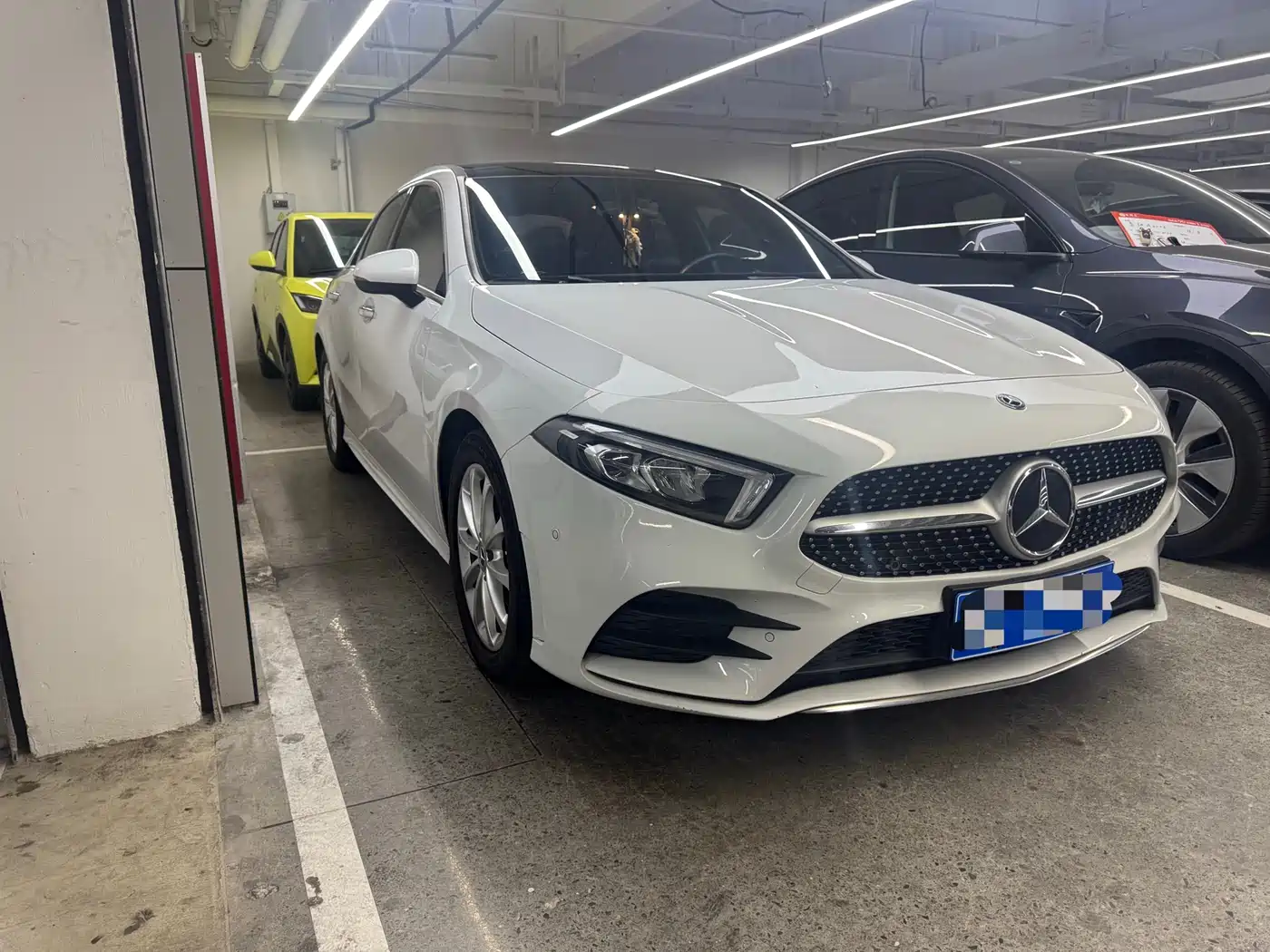 Mercedes-Benz A-Class 2020 Facelift A 200 L Sport Sedan Fashion фото 3