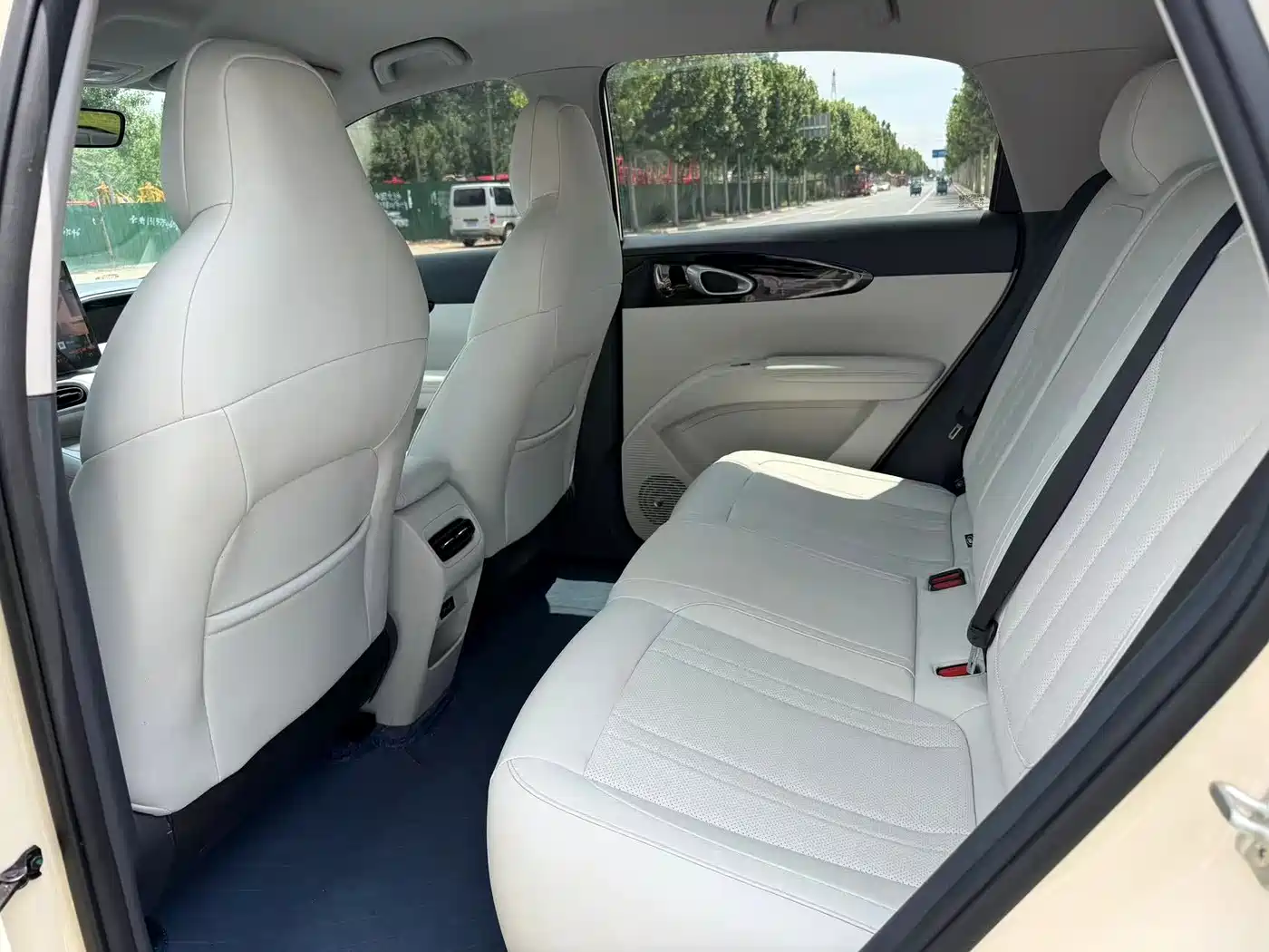 Geely Galaxy Starry Wish 2025 310km Dream Edition фото 5