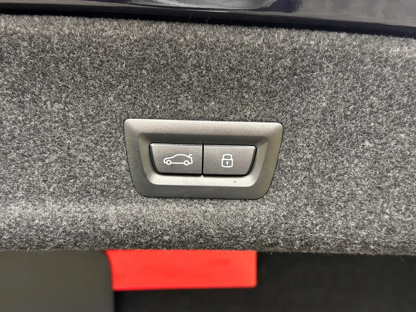 BMW 3 Series 2023 325Li M Sport Package фото 24