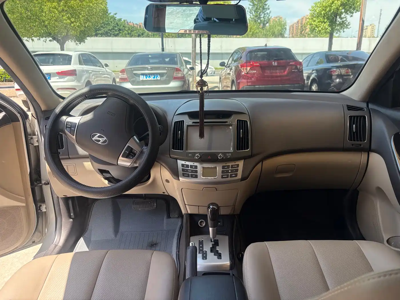 Hyundai Elantra 2011 1.6L Automatic Luxury фото 5