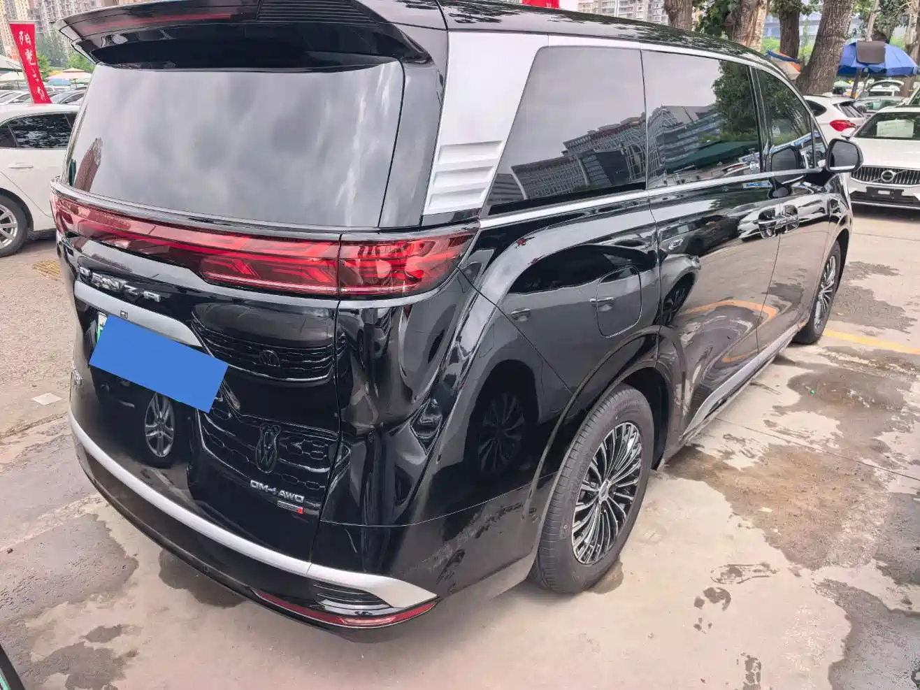 Denza D9 2025 DM-i Smart Drive Edition 1020 AWD Premium фото 4