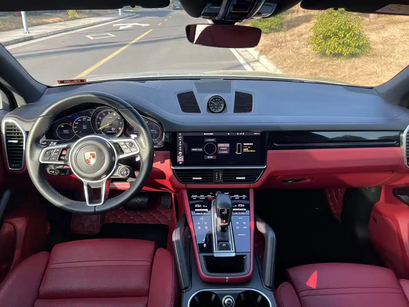 PORSCHE CAYENNE NEW ENERGY