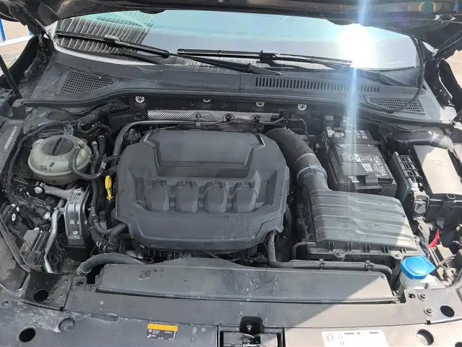 Volkswagen Passat 2025 Outstanding 380TSI Starlight Dragon Glory Edition фото 10