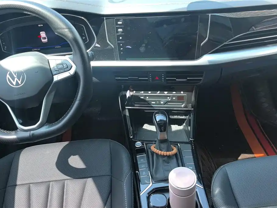 Volkswagen Passat 2025 Outstanding 380TSI Starlight Dragon Glory Edition фото 16