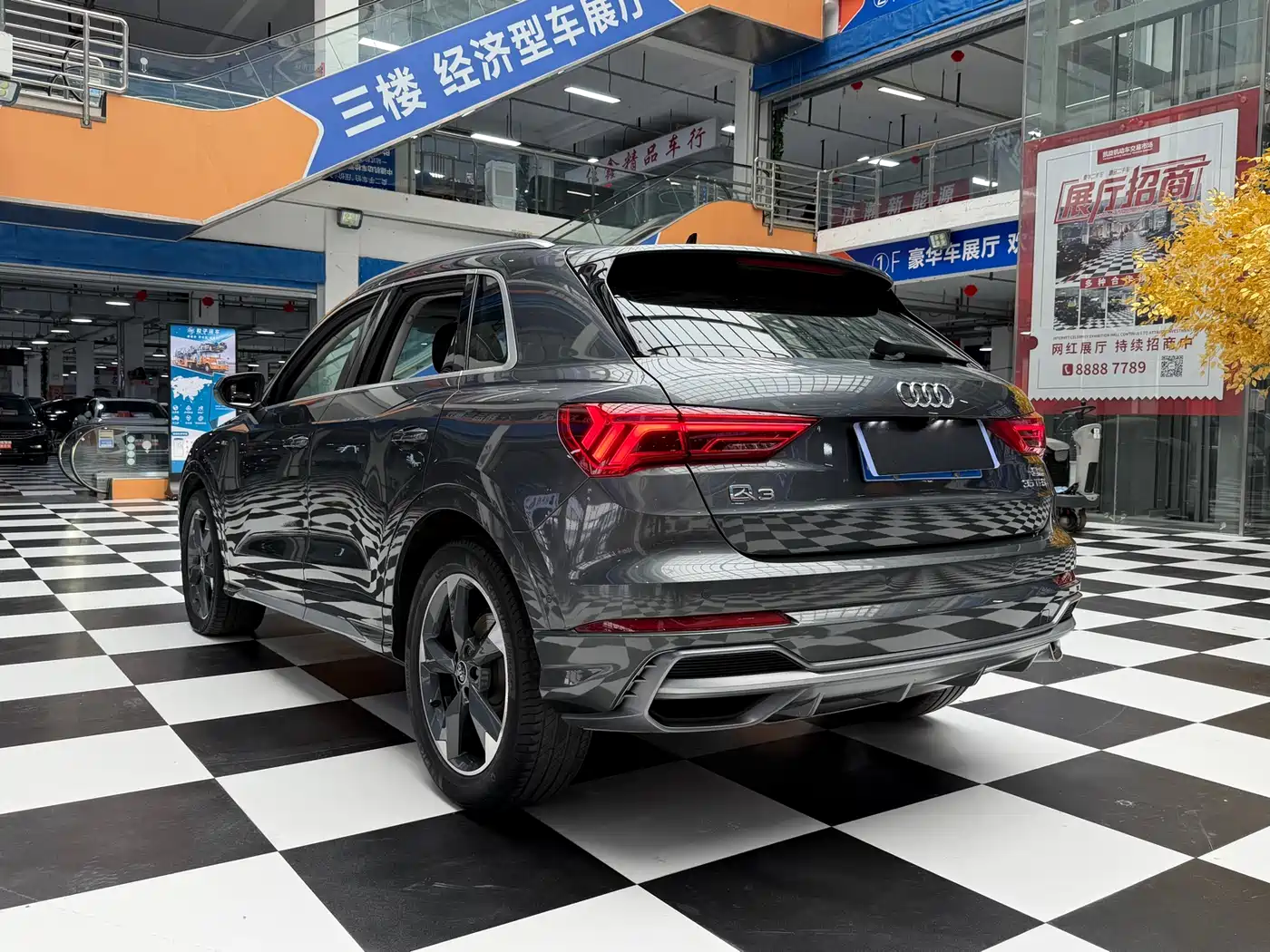 Audi Q3 2022 35 TFSI Fashion Dynamic фото 14