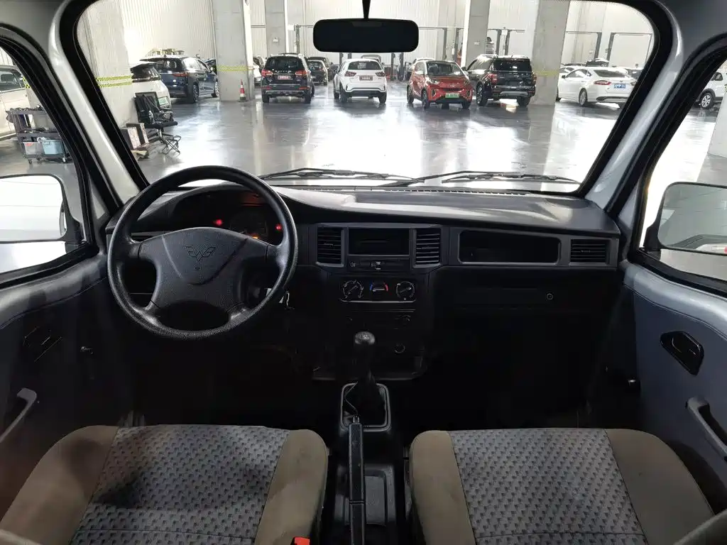 Photo 5 - Wuling Motors Wuling Zhiguang