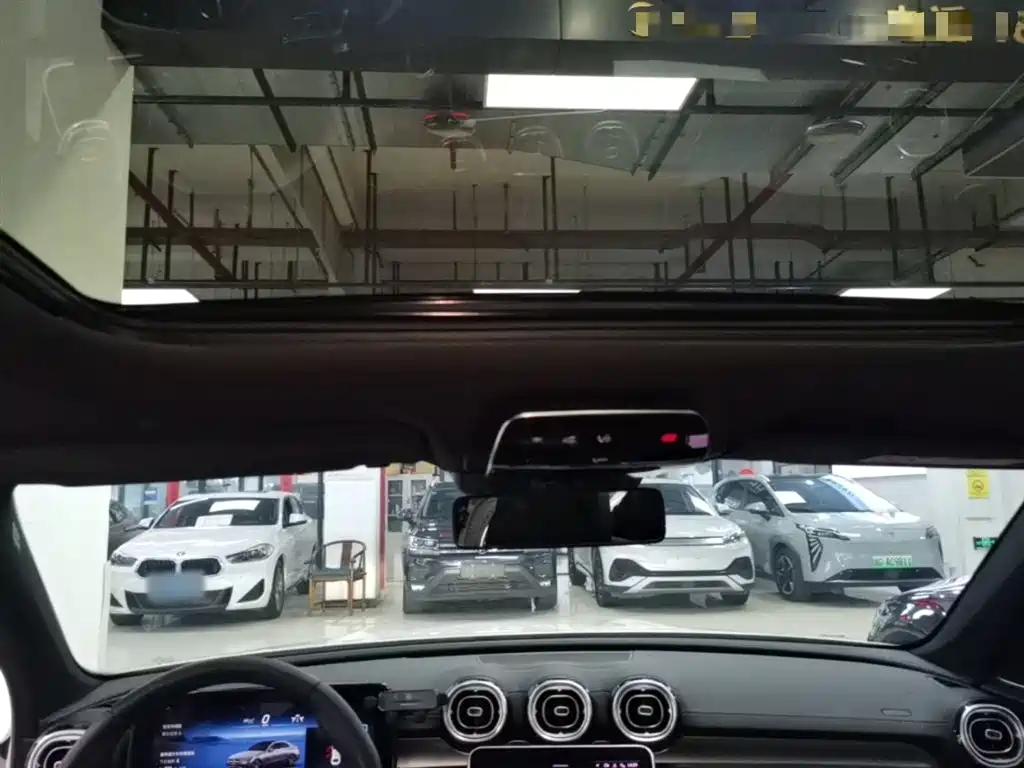 Mercedes-Benz C-Class 2023 Facelift II C 260 L Night Edition фото 14