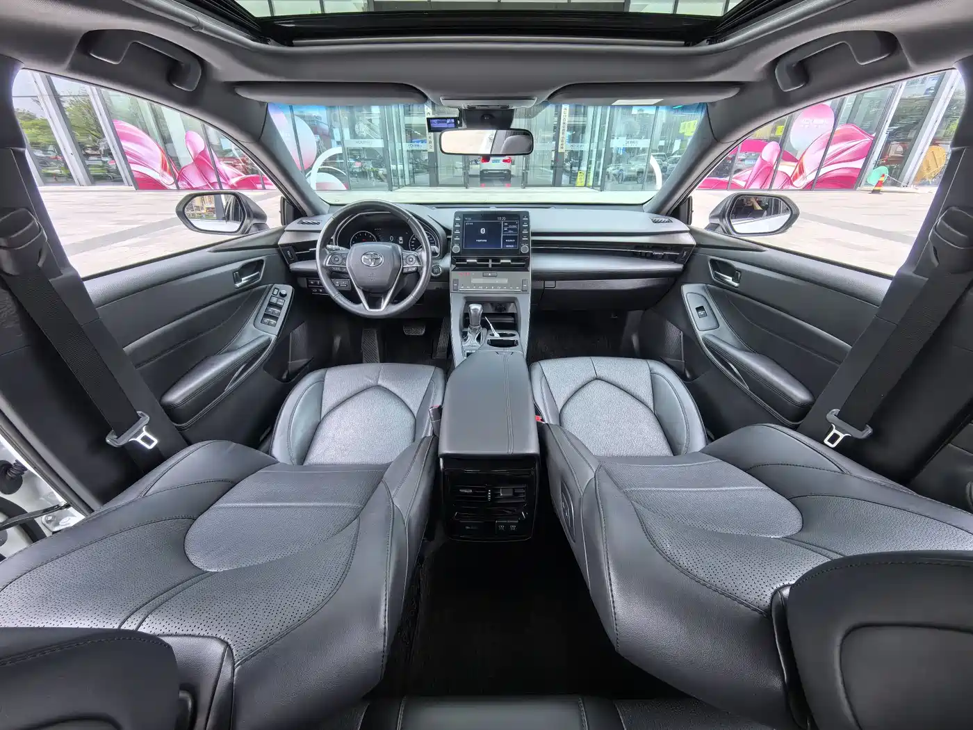 Toyota Avalon 2019 2.0L XLE Premium Edition (China VI) фото 16
