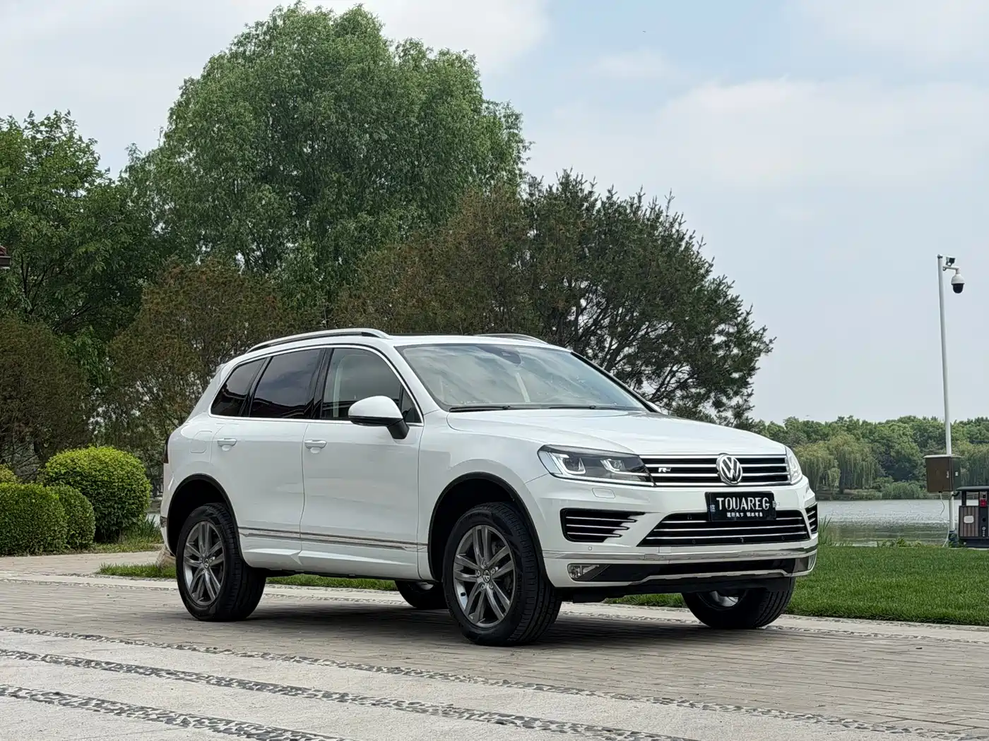 Volkswagen Touareg 2017 3.0TSI Mountain Master Edition фото 3