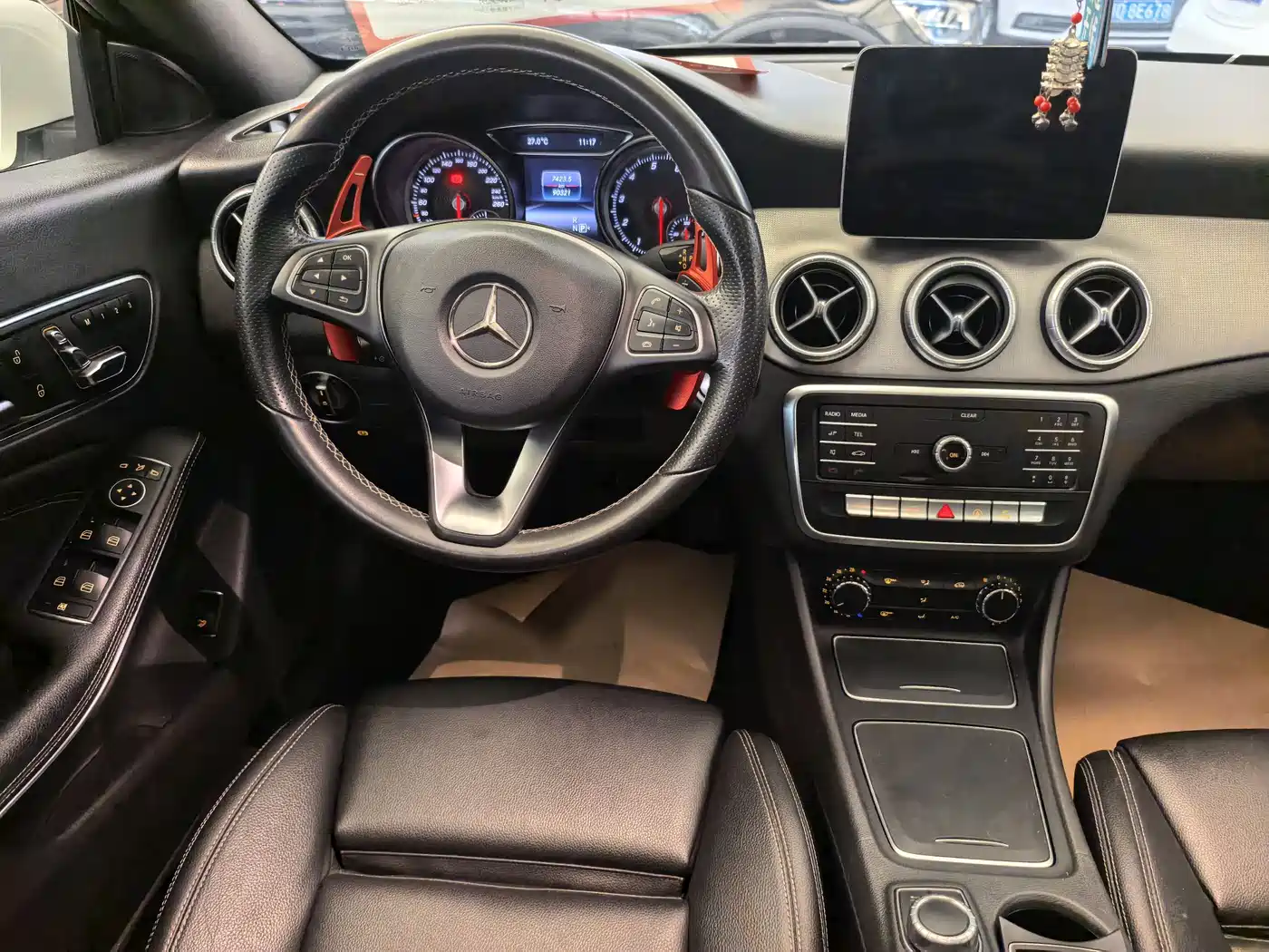 Mercedes-Benz CLA (Import) 2018 CLA 200 Fashion Edition фото 5