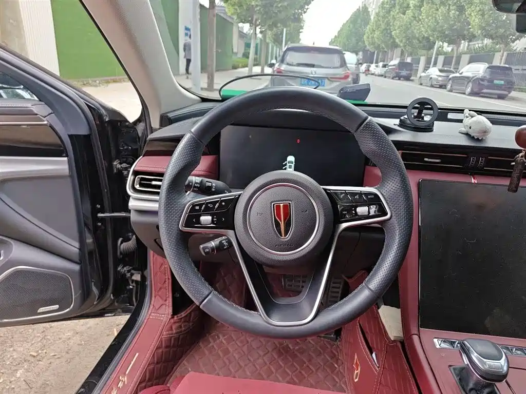 Hongqi H5 2024 2.0T Automatic Smart Connect Flag Smooth Edition фото 6
