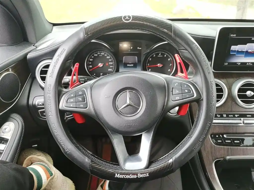 Mercedes-Benz GLC 2018 GLC 260 4MATIC Luxury фото 11