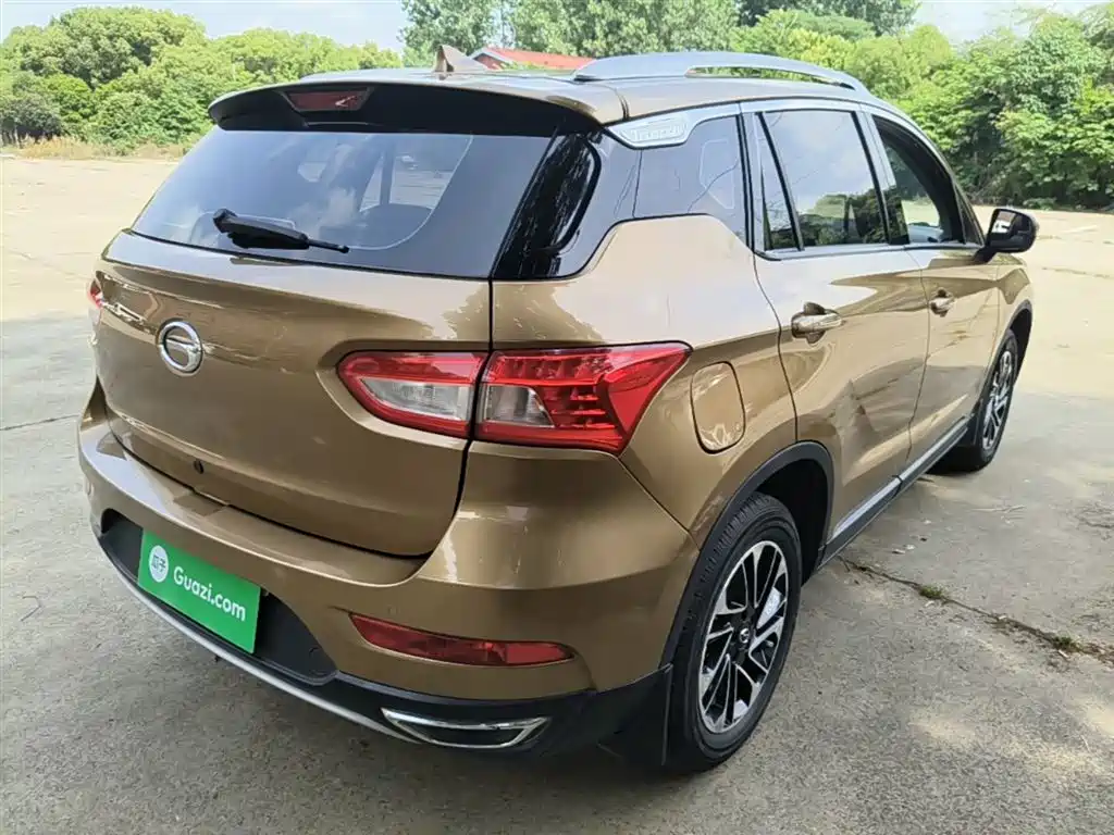 GAC Trumpchi Trumpchi GS4 2016 235T G-DCT Elite Edition фото 7