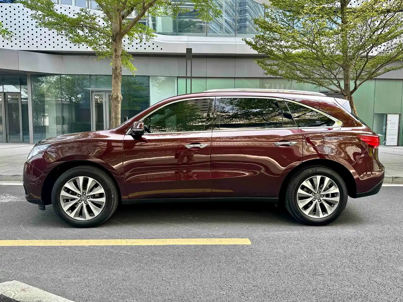 Acura MDX 2014 3.5L Elite Edition фото 7