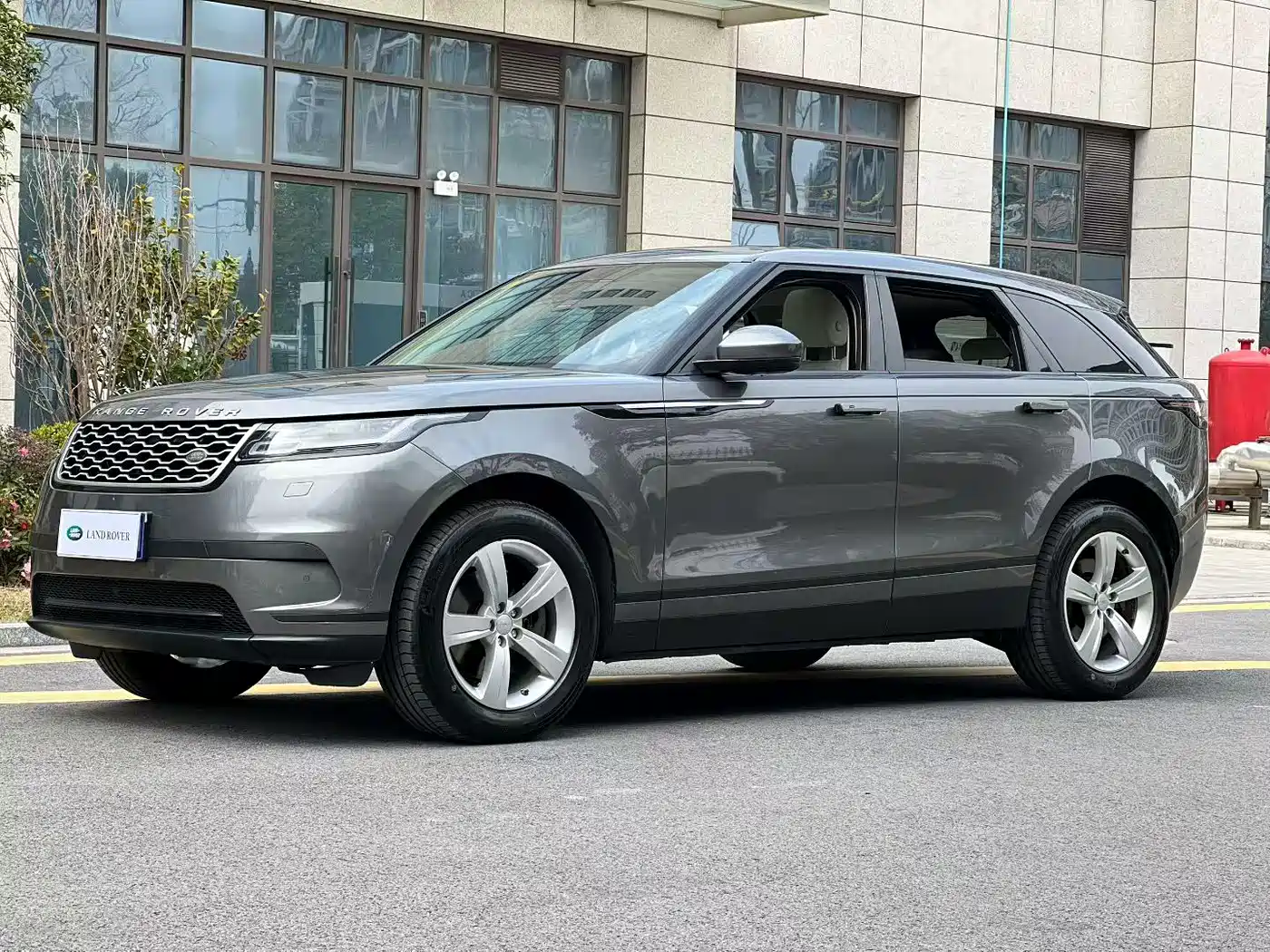 Land Rover Range Rover Velar 2017 P380 R-DYNAMIC S фото 2