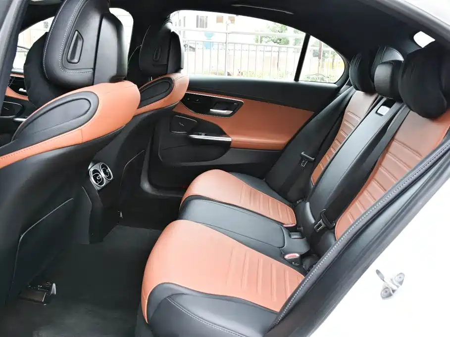 Mercedes-Benz C-Class 2024 C 260 L Sport фото 16