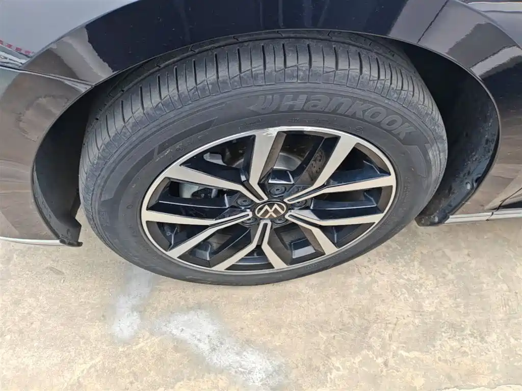 Volkswagen Magotan 2020 280TSI DSG Leading фото 25