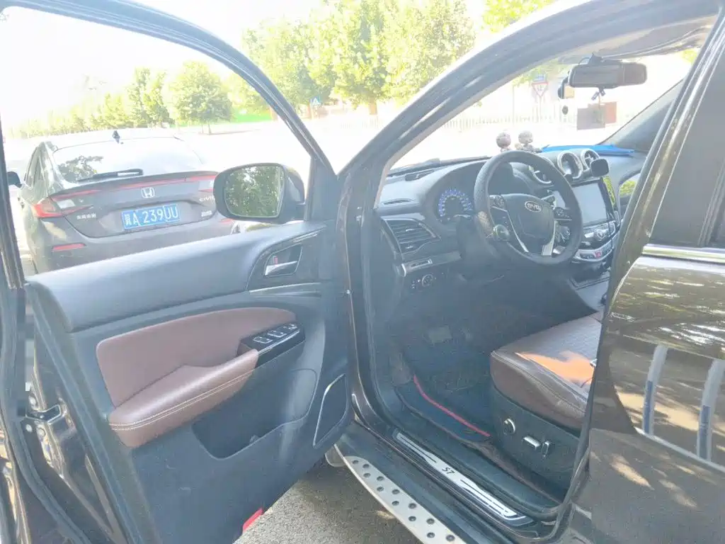 BYD S7 2017 2017 2.0T Auto Luxury