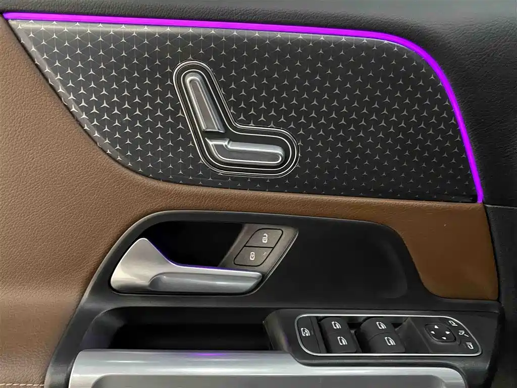 Mercedes-Benz GLB 2024 GLB 220 Dynamic фото 21