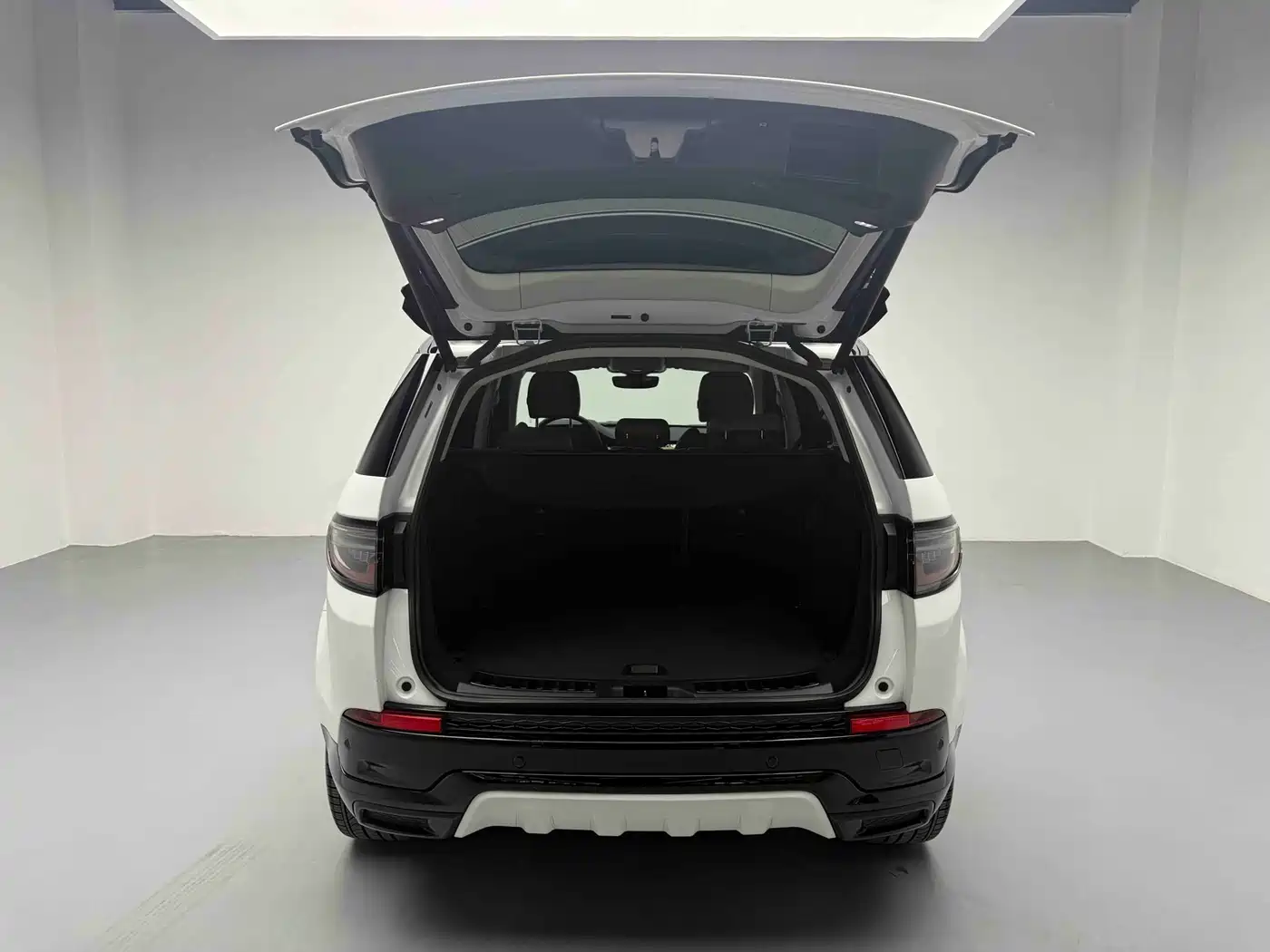 LAND ROVER DISCOVER SPORTS